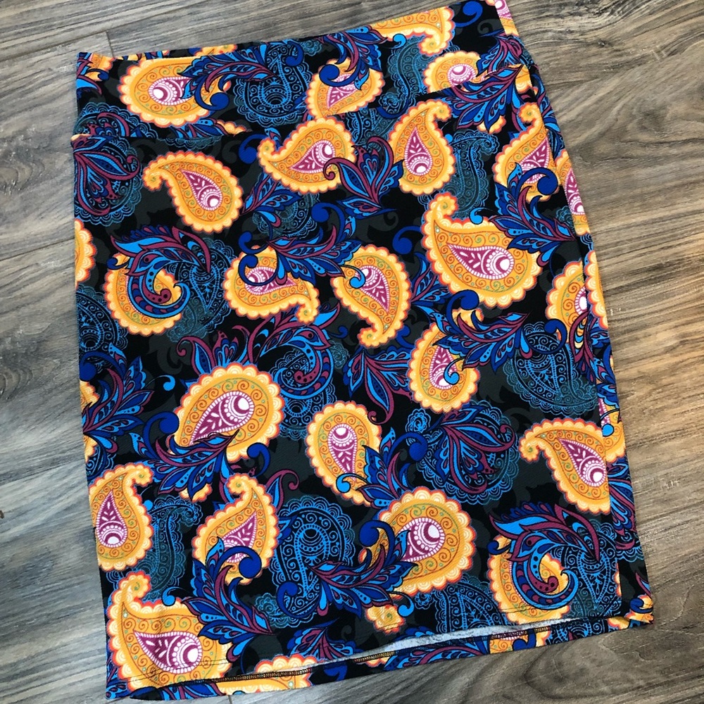 LulaRoe Cassie